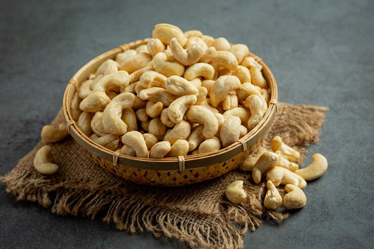 Cashews W180